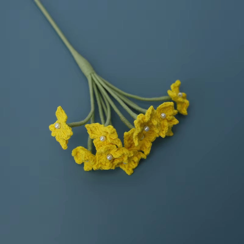 Handmade Crochet Yarn Rose Lily Home Decor Wool Hand Knitting Peony Flowers Beautiful Plant Artificial Room Nursery Home Decor