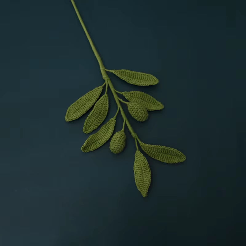 Handmade Crochet Yarn Rose Lily Home Decor Wool Hand Knitting Peony Flowers Beautiful Plant Artificial Room Nursery Home Decor